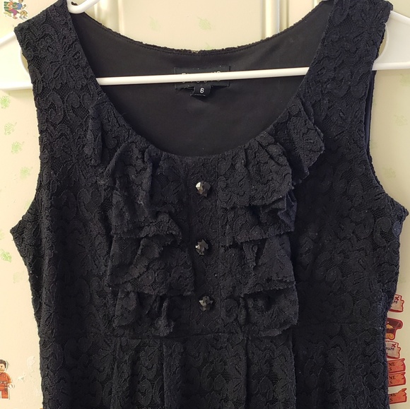Women Lace Black Dress - Picture 2 of 7